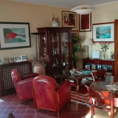 Vila Santa Barbara *
