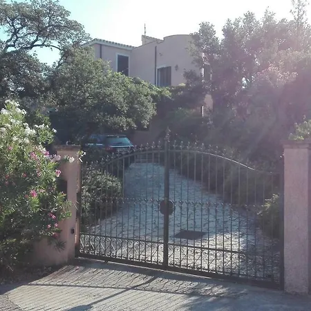 Santa Barbara Vila *
